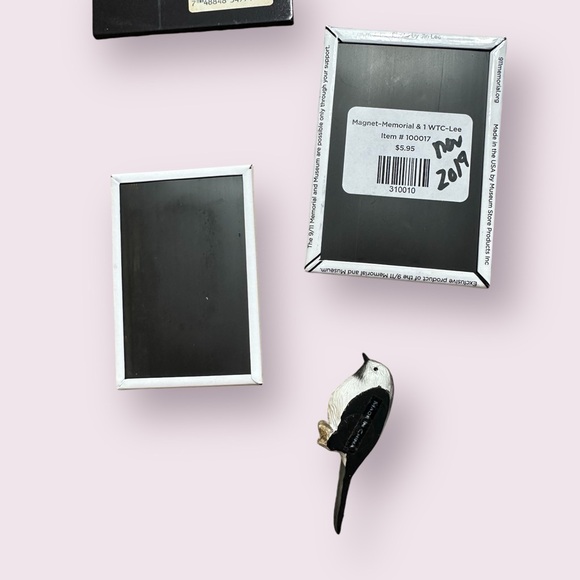 Lot Of 14 Travel Souvenir Refrigerator Magnets Las Vegas Crab Bird Etc - Picture 12 of 13